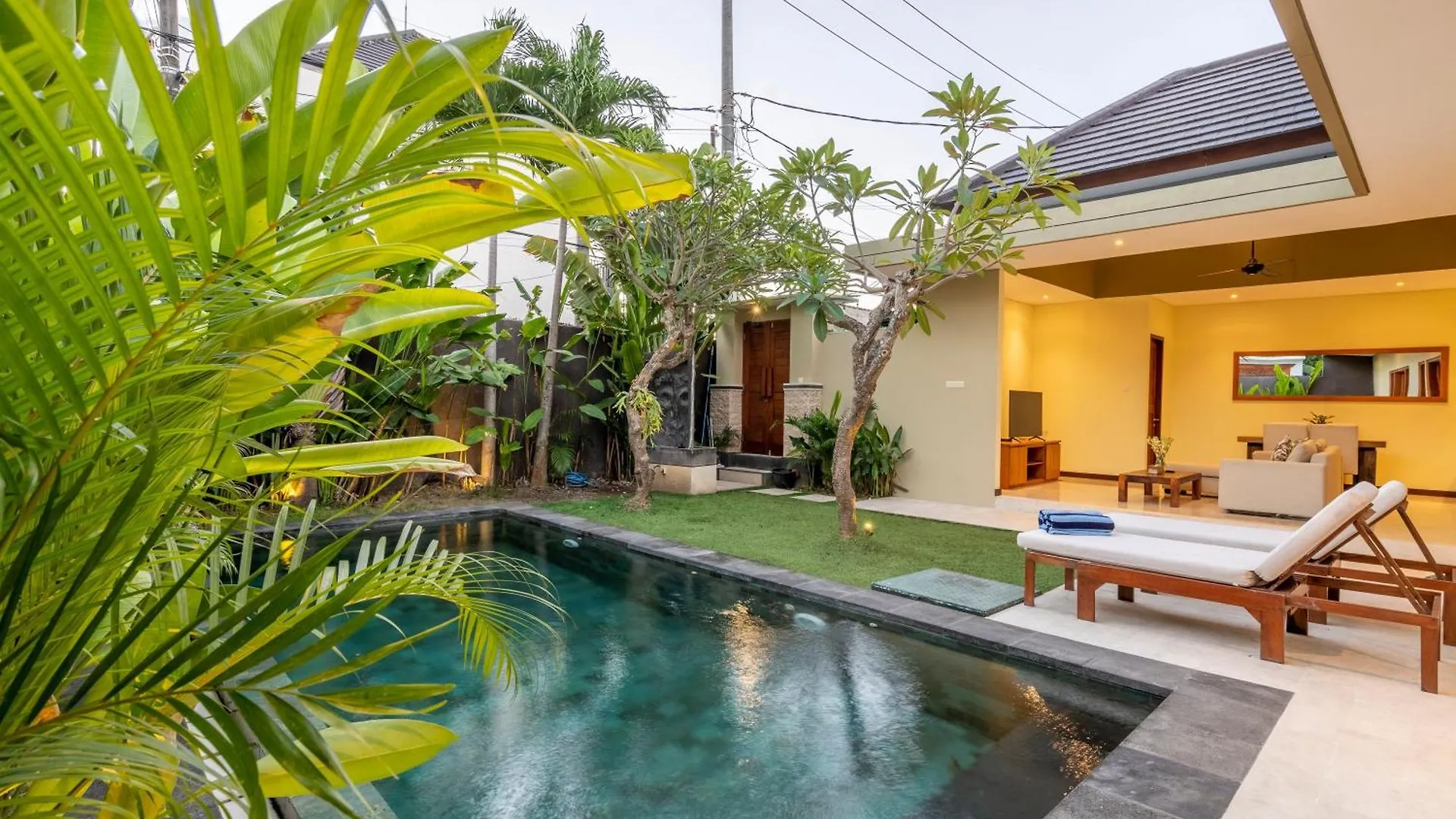 Villa Casey - New Private Villa With 2 Bedroom And Pool By Bali Executive Villa Kerobokan   Kerobokan (Bali)