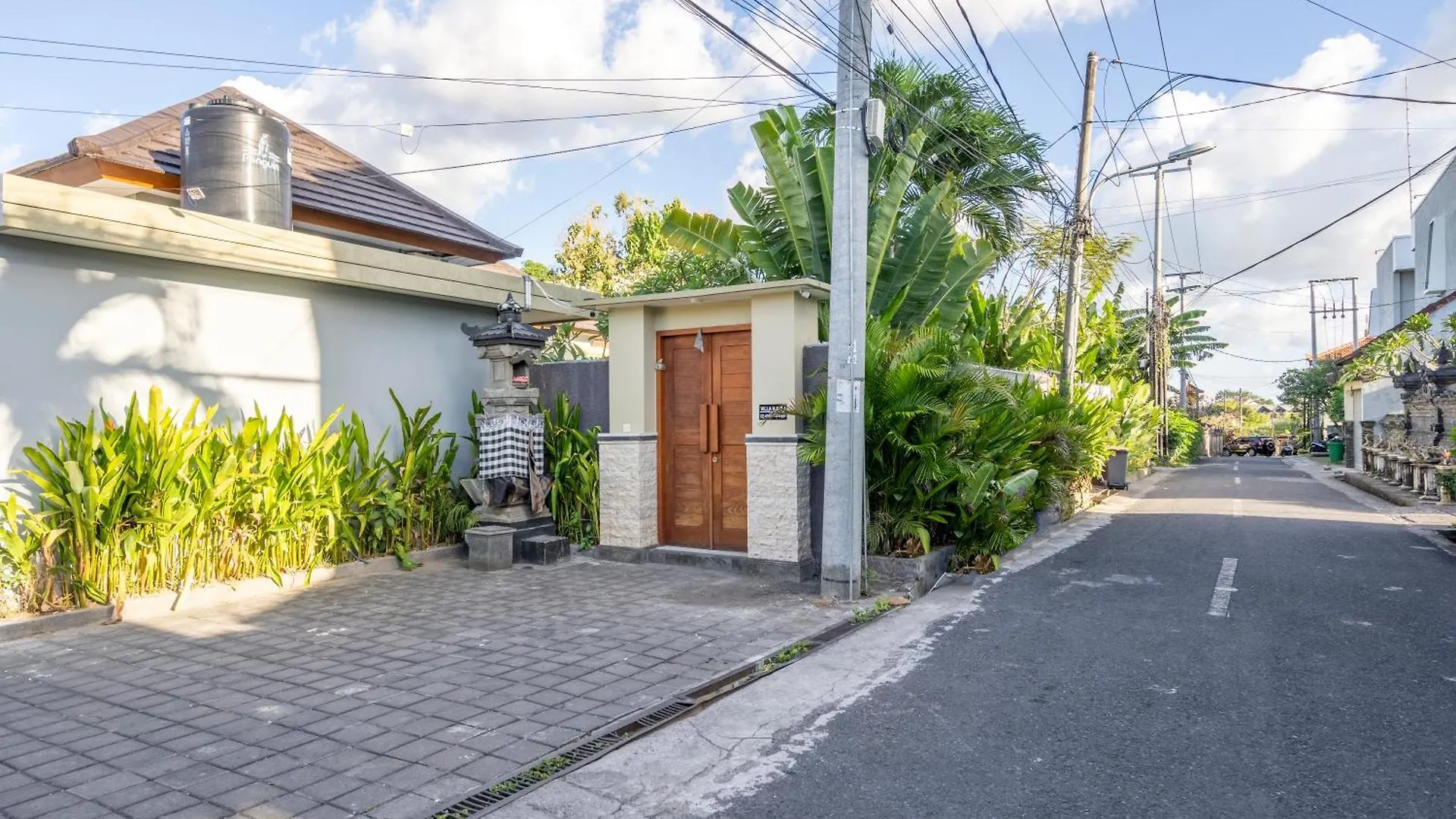 Villa Casey - New Private Villa With 2 Bedroom And Pool By Bali Executive Villa Kerobokan 0*,  Indonesia